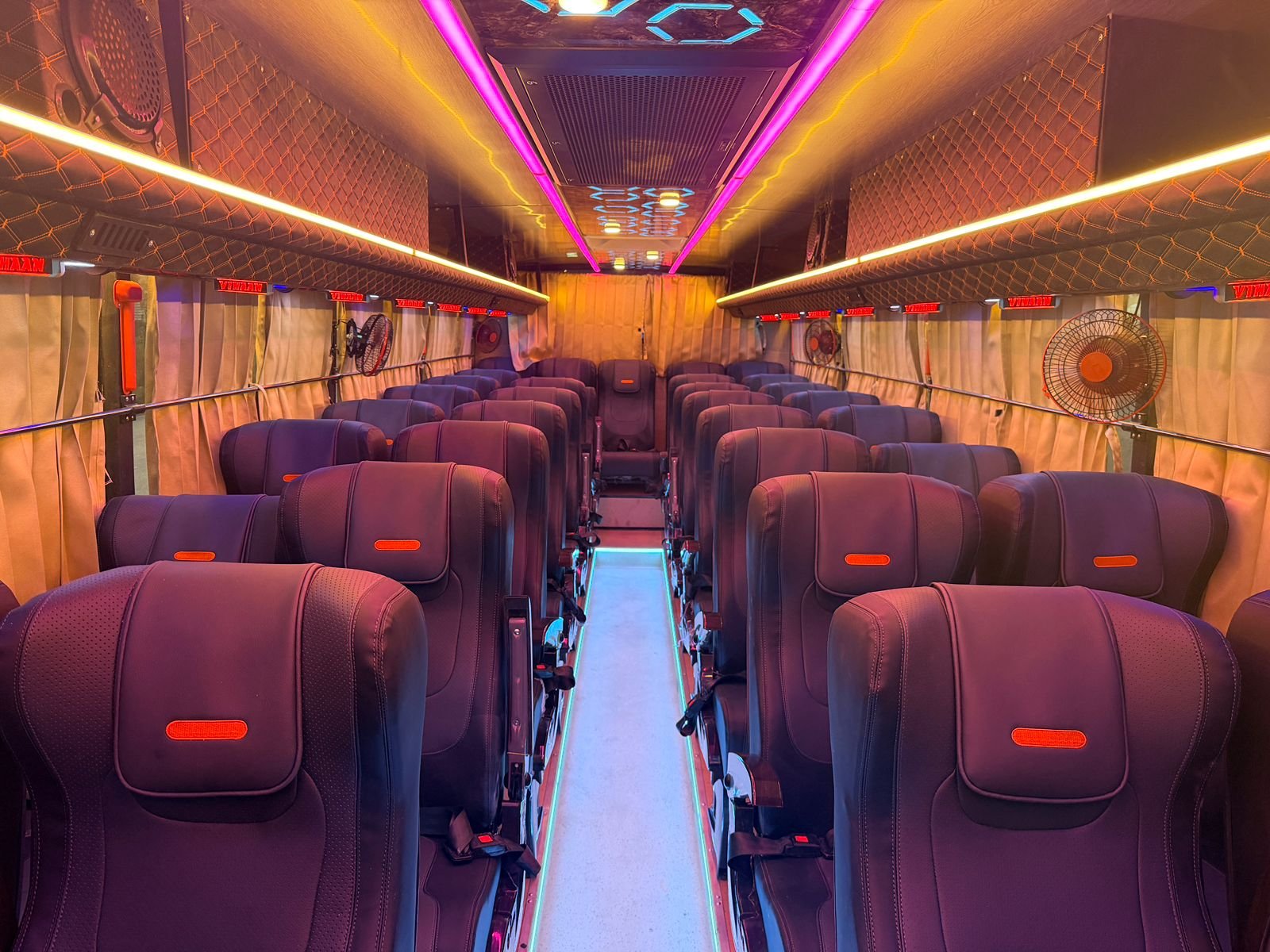 Bus and tempo traveller image